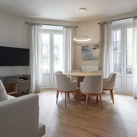 Apartment The Collection - Urbieta Ii *